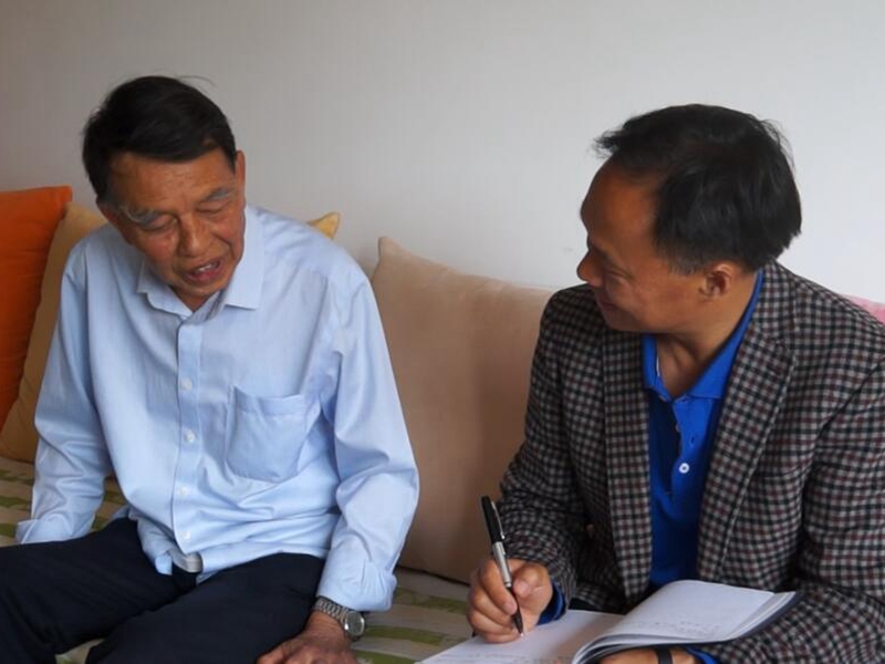 走访学院第一届毕业生校友李彦民.jpg