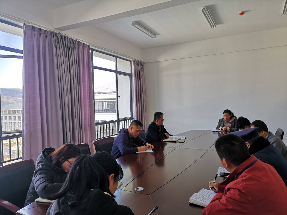 党委书记傅正强主持召开疫情防控推进会..jpg 党委书记傅正强主持召开疫情防控推进会..jpg