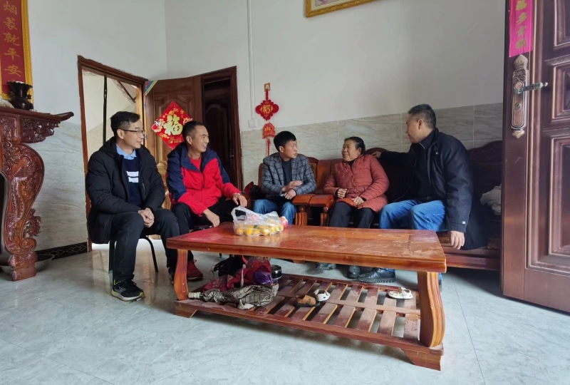 图片三.jpg 图片三.jpg